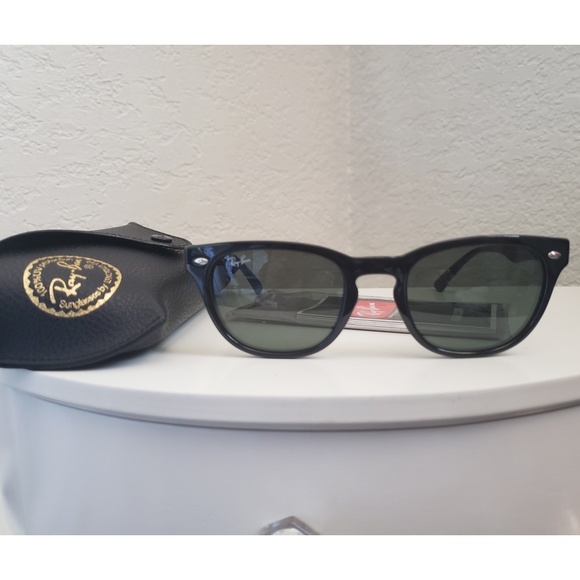 Ray-Ban Accessories - Ray Ban Sunglasses